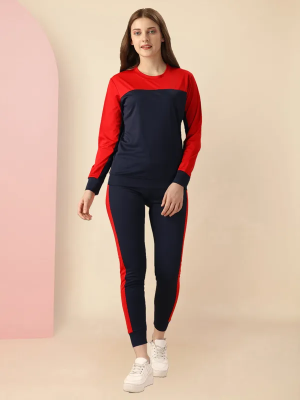 RED_STYLISH_&_FASHIONABLE'S_TRACK_SUIT_Active_Clothing_Set