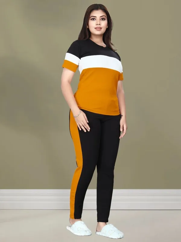 Women_Color_Block_Round_Neck_Half_Sleeve_T-Shirt_&_Track_Pants_Set_with_Pocket_|_Comfortable_Casual_Loungewear,_Nightwear_&_Sportswear_|_MF_With_Square