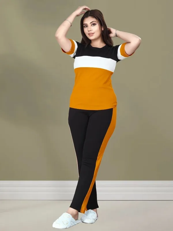 Women_Color_Block_Round_Neck_Half_Sleeve_T-Shirt_&_Track_Pants_Set_with_Pocket_|_Comfortable_Casual_Loungewear,_Nightwear_&_Sportswear_|_MF_With_Square