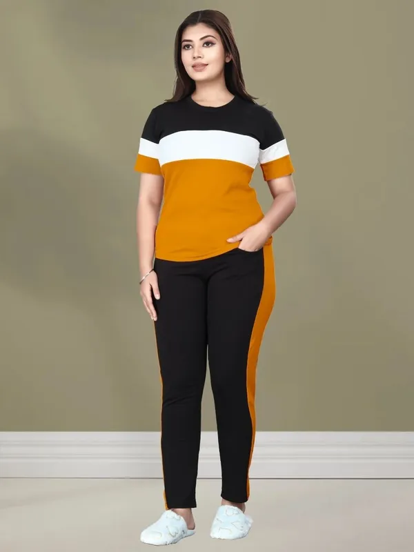 Women_Color_Block_Round_Neck_Half_Sleeve_T-Shirt_&_Track_Pants_Set_with_Pocket_|_Comfortable_Casual_Loungewear,_Nightwear_&_Sportswear_|_MF_With_Square