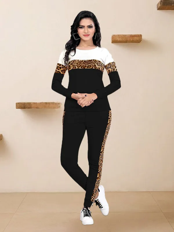 Women_Stylish_Printed_Full_Sleeve_Top_&_Track_Pant_Set
