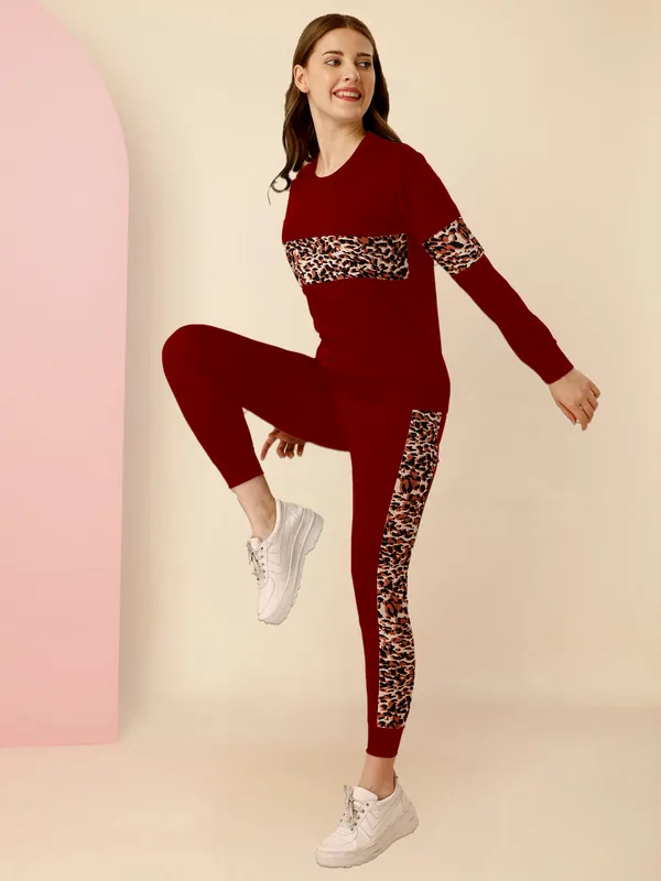 Women_Track_Suit_Ladies_T-Shirt_Women_Sports_Wear_And_Jogging,_Girl's_Activity_Clothing_Set,_Ladies_Tracksuit_Occasion_:_Girl's_Sports_Wear/_Women_Yoga_Wear/_Ladies_Gym_Wear/Ladies_Party_Wear/Girl's_Night_Wear/Women_Casual_Wear_Top_&_Bottom_Set_For_Ladies_Girl's,_Women...