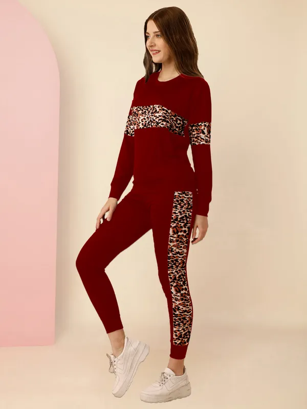 Women_Track_Suit_Ladies_T-Shirt_Women_Sports_Wear_And_Jogging,_Girl's_Activity_Clothing_Set,_Ladies_Tracksuit_Occasion_:_Girl's_Sports_Wear/_Women_Yoga_Wear/_Ladies_Gym_Wear/Ladies_Party_Wear/Girl's_Night_Wear/Women_Casual_Wear_Top_&_Bottom_Set_For_Ladies_Girl's,_Women...