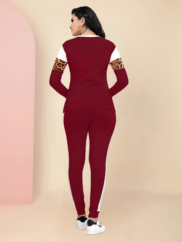 Women'_Black_Striped_Summer_Track_Suits_/_Activewear_/_Yogawear_/_Gymwea_/_winterwear_/_track_suit_for_women_summer_/_new_track_suit_/_track_suit_girls_/_track_suit_tranding_/_tracksuit_/_track_pant_.
