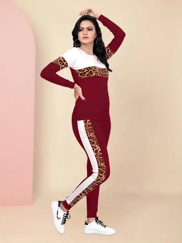 Women'_Black_Striped_Summer_Track_Suits_/_Activewear_/_Yogawear_/_Gymwea_/_winterwear_/_track_suit_for_women_summer_/_new_track_suit_/_track_suit_girls_/_track_suit_tranding_/_tracksuit_/_track_pant_.