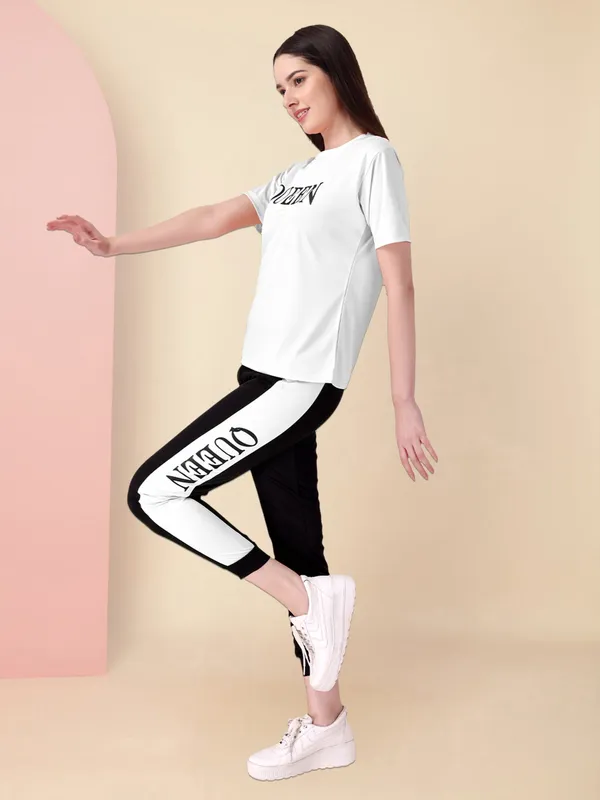 Women'_Multicolor_Striped_Summer_Track_Suits_/_Activewear_/_Yogawear_/_Gymwea_/_winterwear_/_track_suit_for_women_summer_/_new_track_suit_/_track_suit_girls_/_track_suit_tranding_/_tracksuit_/_track_pant_.