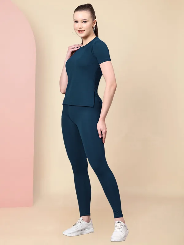 Blue_Activewear_T-Shirt_and_Leggings_Set_–_Stretchable_Sportswear_for_Fitness,_Yoga,_and_Daily_Wear