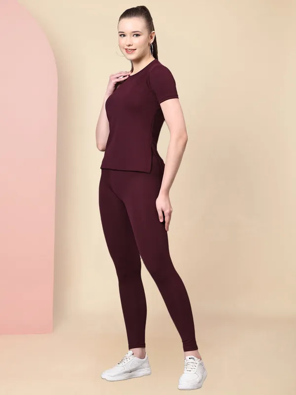 Wine_Activewear_T-Shirt_and_Leggings_Set_–_Stretchable_Sportswear_for_Fitness,_Yoga,_and_Daily_Wear