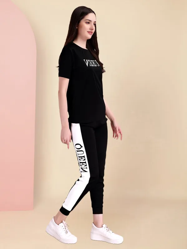 Women's_Block_Striped_Summer_Track_Suits_/_Activewear_/_Yogawear_/_Gymea_/_Sportswear_/_Womens_Track_Suit_Printed_and_/_track_suit_for_women_summer_/_new_track_suit_/_track_suit_girls_/_track_suit_tranding_/_track_t-shirt_/_track_pant_..