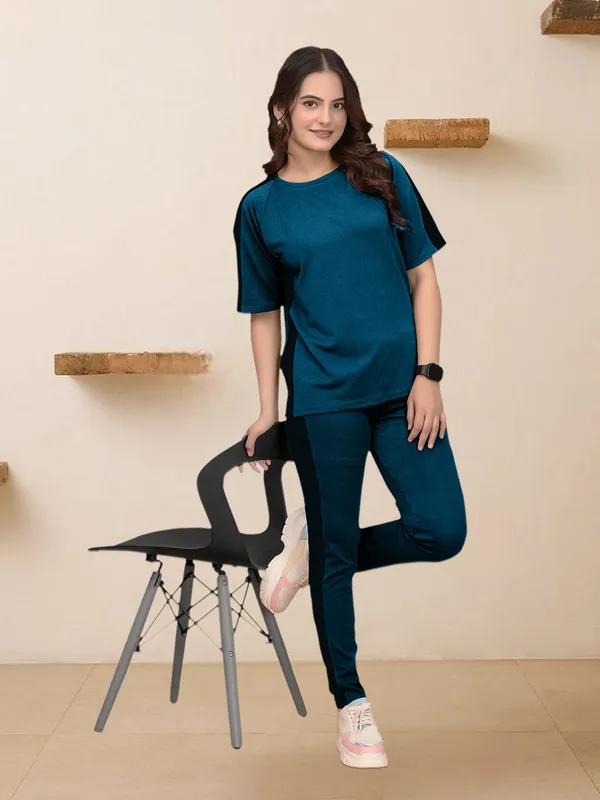 Women's_Blue_Polycotton_Lycra_Blend_Styled_With_Shoulder_Side_Taped_Tracksuit_|_Co-ord_Set_For_Women|_Active_Wear_Suit_Set_For_Women|_Track_Suit_Set_For_Women