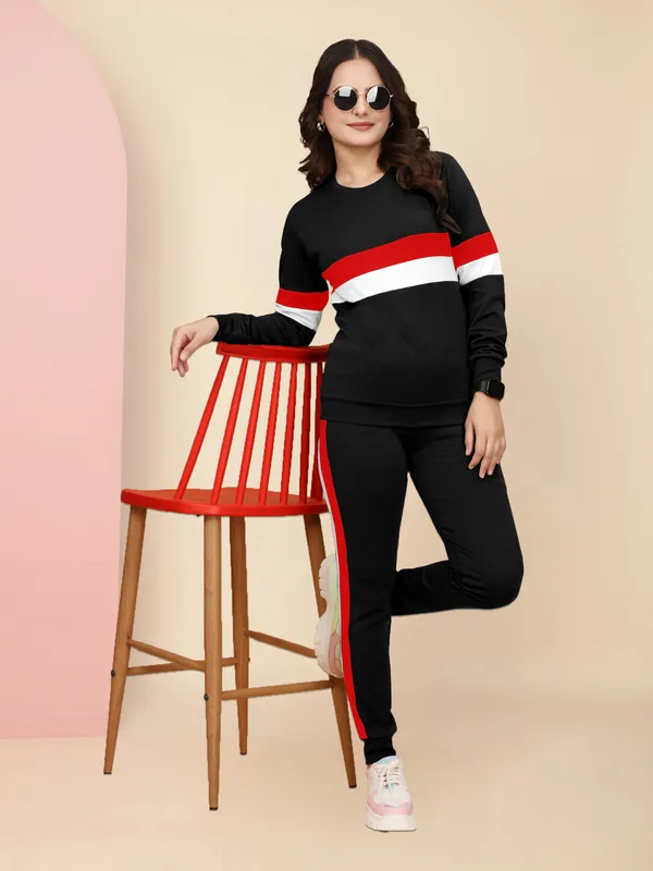 Women's_Casual_Round_Neck_Tracksuit_with_Contrast_Panel_and_Side_Stripe