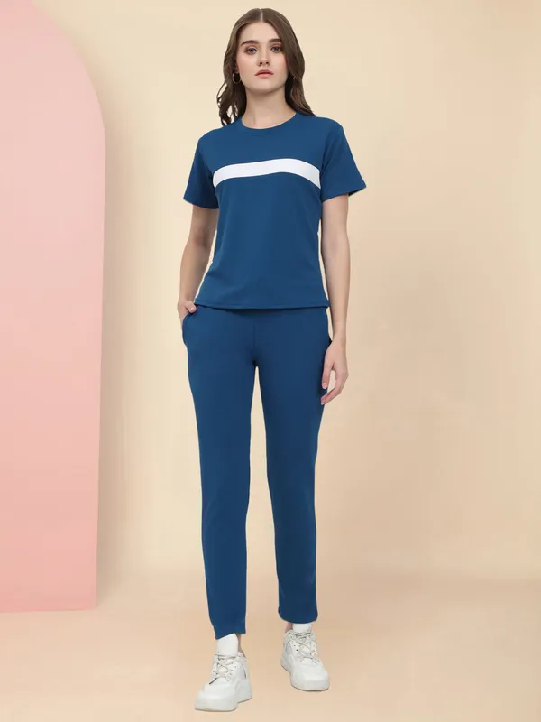 Blue_Casual_Tracksuit_with_Side_Pockets_–_Round_Neck_T-Shirt_&_Slim_Fit_Joggers
