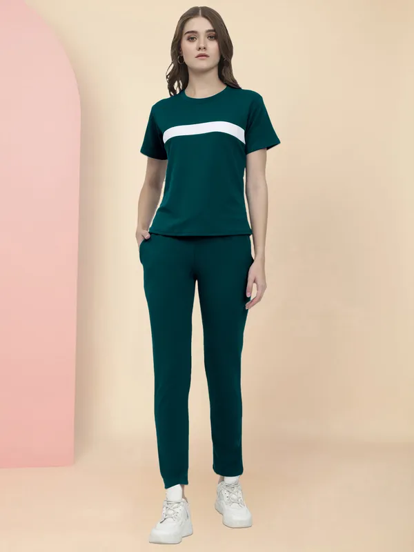 Green_Casual_Tracksuit_with_Side_Pockets_–_Round_Neck_T-Shirt_&_Slim_Fit_Joggers