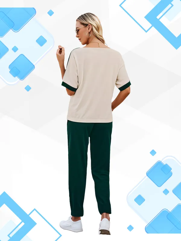 Women’s_Casual_Two-Piece_Tracksuit_with_Side_Pockets