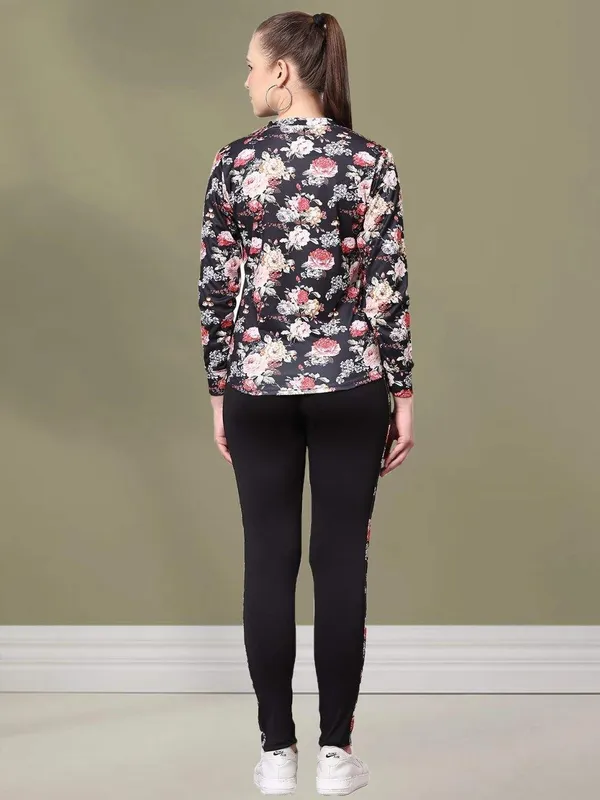 Women’s_Floral_Printed_Tracksuit_Set_with_Pockets_|_Full_Sleeve_Round_Neck_Top_&_Black_Track_Pants_with_Floral_Side_Panel_|_Stylish_Activewear_Co-Ord_Set_for_Women_&_Girls