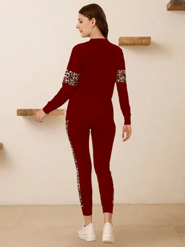 Women’s_Maroon_Leopard_Stripe_Activewear_Co-Ord_Set_|_Gym,_Running_&_Yoga_Wear