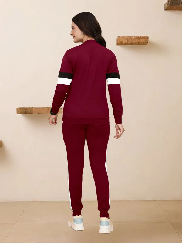 Women's_Multicolor_Striped_Summer_Track_Suits_,_Activewear_,_Yogawear_,_Gymwea_,_Sportswear_Womens_Track_Suit_Printed_and_,_track_suit_for_women_summer_,_new_track_suit_,_track_suit_girls_,_track_suit_tranding_,_track_t-shirt_,_track_pant_.