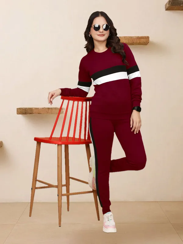 Women's_Multicolor_Striped_Summer_Track_Suits_,_Activewear_,_Yogawear_,_Gymwea_,_Sportswear_Womens_Track_Suit_Printed_and_,_track_suit_for_women_summer_,_new_track_suit_,_track_suit_girls_,_track_suit_tranding_,_track_t-shirt_,_track_pant_.