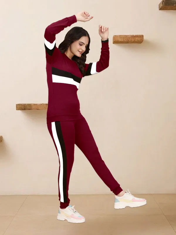 Women's_Multicolor_Striped_Summer_Track_Suits_,_Activewear_,_Yogawear_,_Gymwea_,_Sportswear_Womens_Track_Suit_Printed_and_,_track_suit_for_women_summer_,_new_track_suit_,_track_suit_girls_,_track_suit_tranding_,_track_t-shirt_,_track_pant_.