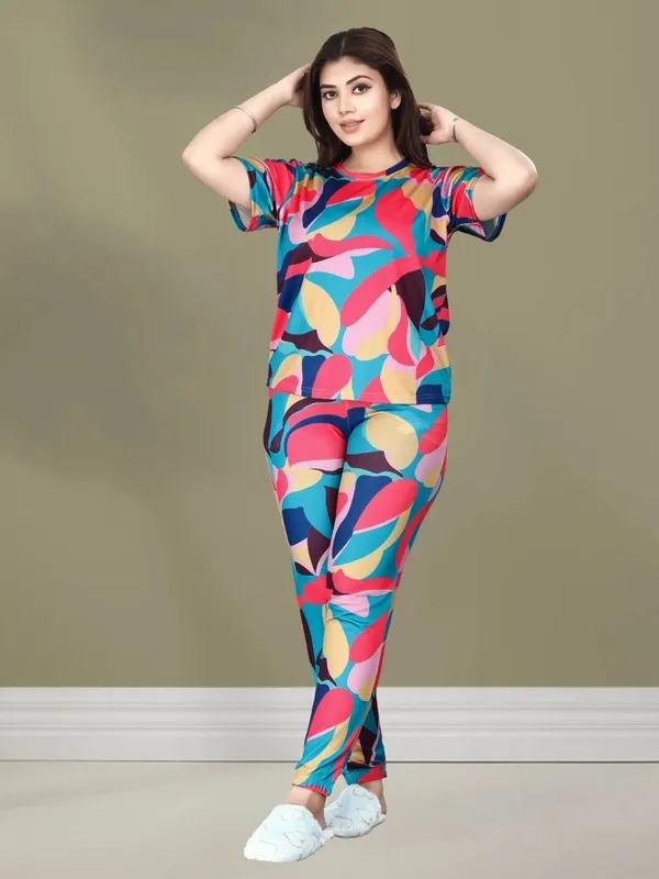 Women’s_Printed_Co-Ord_Set_with_Pocket_|_Half_Sleeve_Top_&_Jogger_Pants_|_Comfortable_Casual_Loungewear_Set