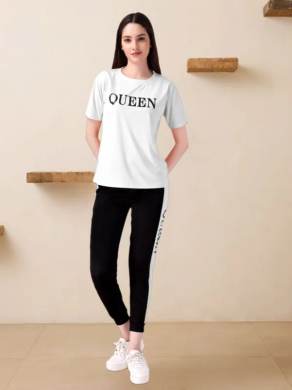 Women’s_Queen_Printed_T-Shirt_&_Track_Pant_Co-Ord_Set_–_Casual_Wear_&_Lounge_Set