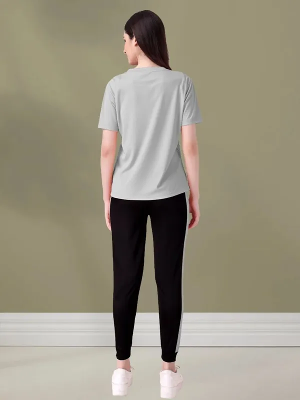 Women’s_Queen_Printed_T-Shirt_with_Black_Jogger_Set_|_Cotton_Blend_Half_Sleeve_Round_Neck_Co-Ord_Set_|_Casual_Wear_&_Daily_Wear