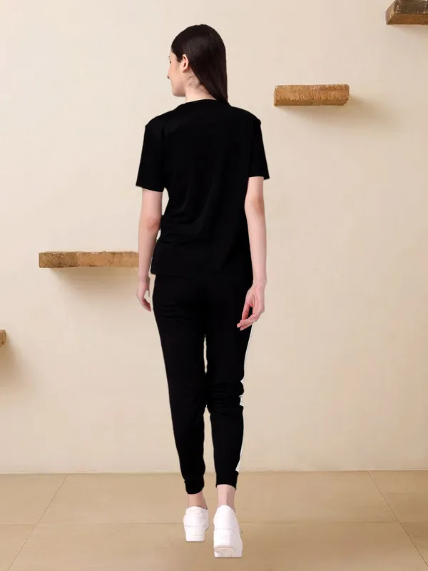 Women’s_Stylish_Printed_T-Shirt_with_Side_Stripe_Track_Pants_Co-Ord_Set