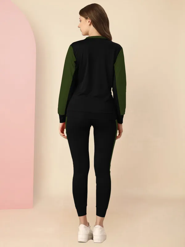 Green_Stylish_Two-Tone_Track_Suit_with_Full_Sleeves_and_Side_Panel_Design