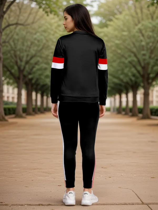 Black_&_Red_&_White_Cotton_Blend_Solid_Regular_Track_Suit_For_Women