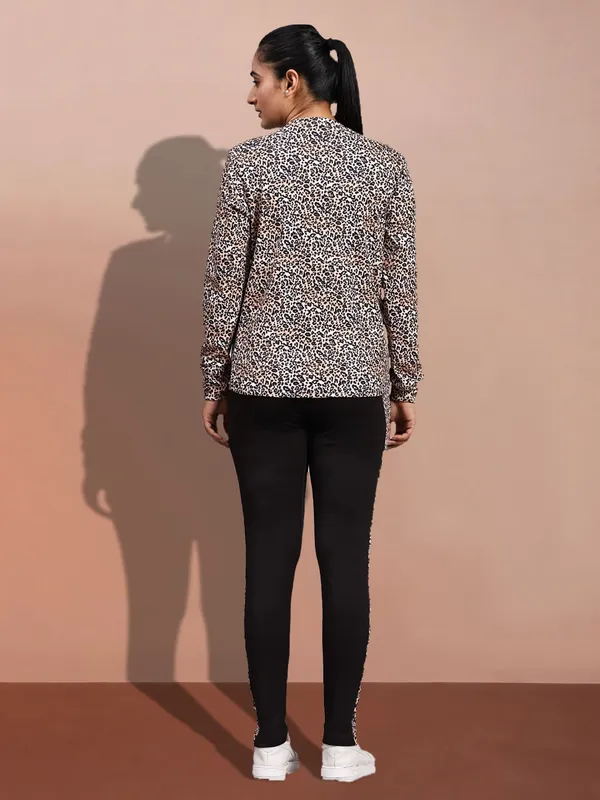 Black_&_Beige_Cotton_Blend_Floral_Print_Regular_Track_Suit_For_Women