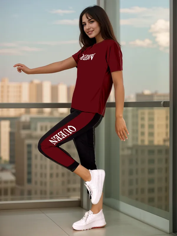Maroon_&_Black_Cotton_Blend_Printed_Regular_Track_Suit_For_Women