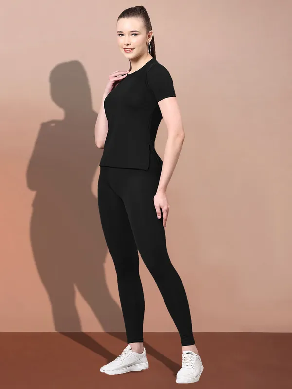 Black_Cotton_Blend_Solid_Regular_Track_Suit_For_Women