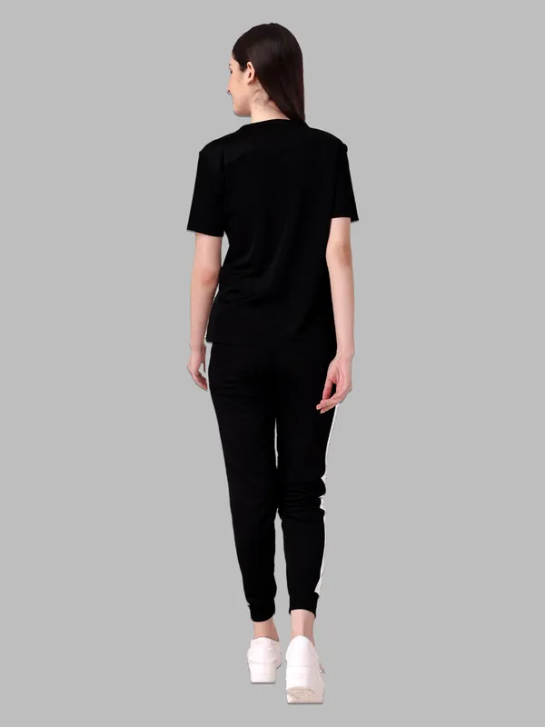 Black_&_White_Cotton_Blend_Printed_Regular_Track_Suit_For_Women