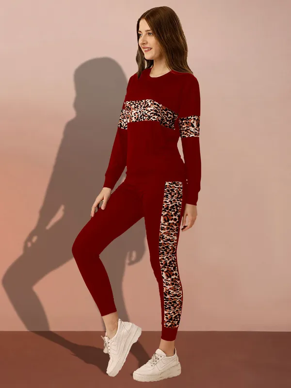 Multicolor_Cotton_Blend_Animal_Print_Regular_Track_Suit_For_Women