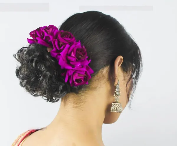Purple_Velvet_Rose_Gajra_For_Women