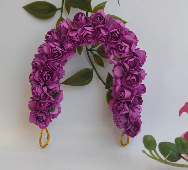 Purple_Paper_Rose_Gajra