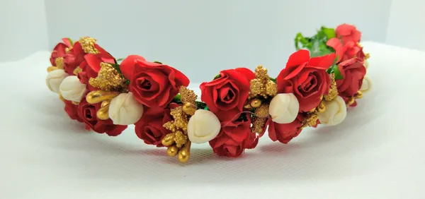 Multicolor_Rose_Gajra