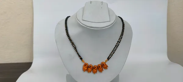 Matt_Finish_Peacock_Mangalsutra