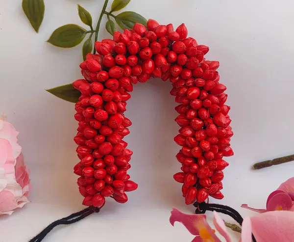 Pack_Of_2_Red_&_Golden_Artificial_Flower_Hair_Gajra_|_For_Women
