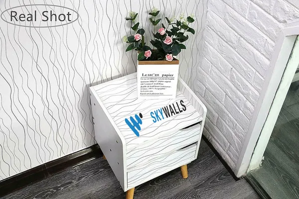 Silver_&_Grey_Background_With_Lining_Wallpaper_Peel_&_Stick,_Waterproof,_Self-Adhesive_Ideal_For_Homes_&_Shops