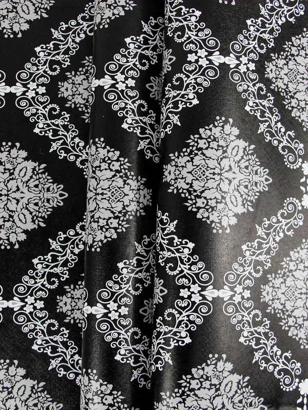Black_&_White_Classic_And_Ornate_Design_Or_Damask_Wallpaper_Peel_&_Stick,_Waterproof,_Self-Adhesive_Ideal_For_Homes_&_Shops