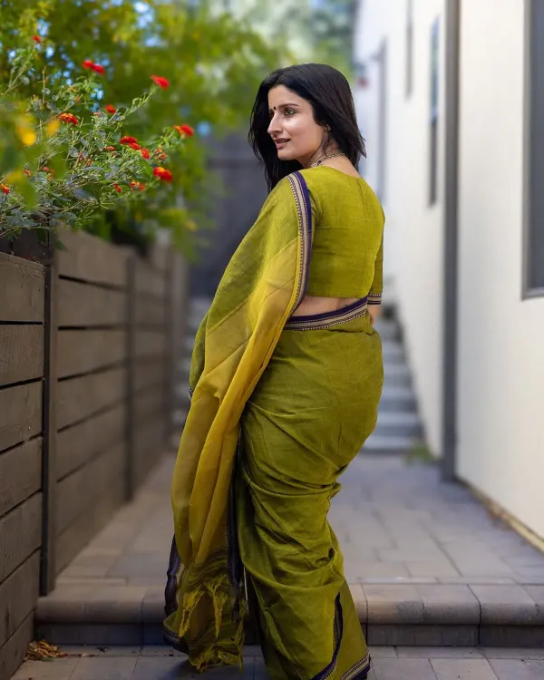 Mehandi_Thin_Border_Narayanpet_Cotton_Saree