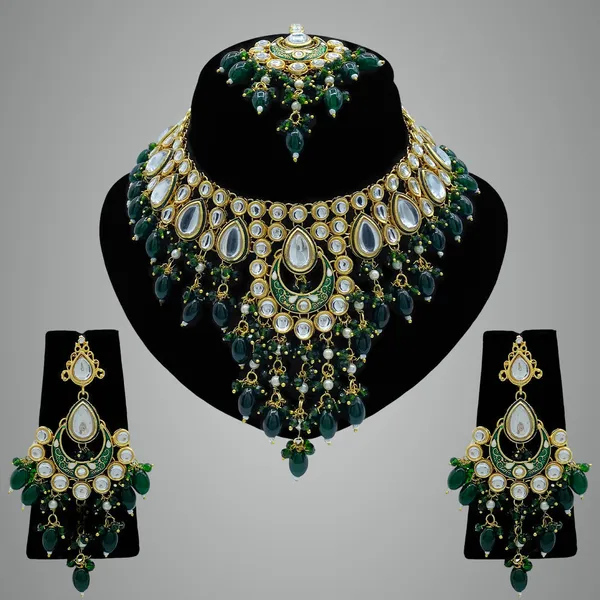 Green_Brass_Premium_Kundan_Necklace_Set_For_Women_(08-0556)