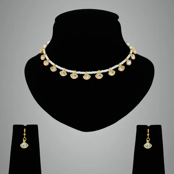 Inaaya_Charm_Brass_Premium_Kundan_Jewelry_Sets_For_Women_(08-0565)