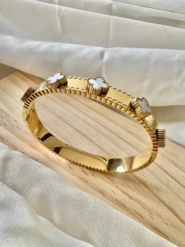 Gold_&_White_Ornara_Clover_Gold_Plated_Bracelet_For_Women