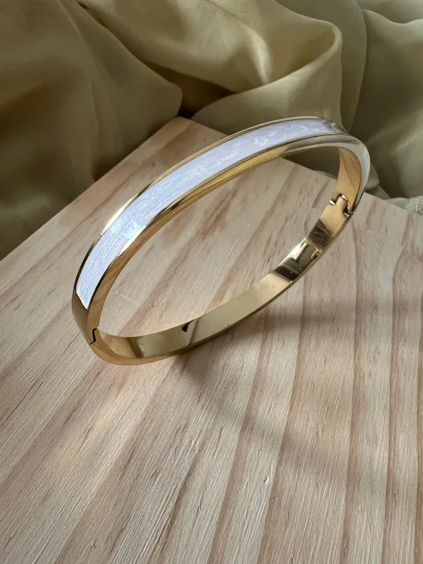 Gold_&_Ivory_Eterna_Flow_Bracelet_For_Women