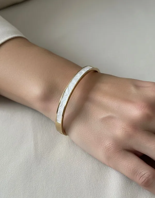 Gold_&_Ivory_Eterna_Flow_Bracelet_For_Women