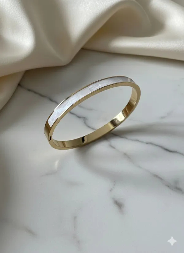 Gold_&_Ivory_Eterna_Flow_Bracelet_For_Women