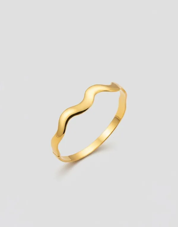 Gold_Lustra_Wave_Bracelet_For_Women
