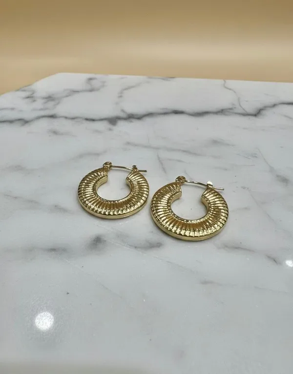 Gold_Sunflare_Hoops_For_Women